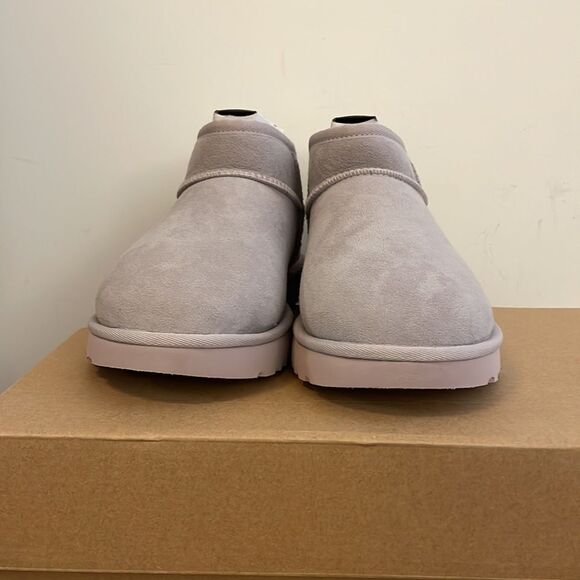 UGG Classic Ultra Mini Booties Pale Smoke USA Women 11/UK 9/EU 42 - Picture 6 of 13